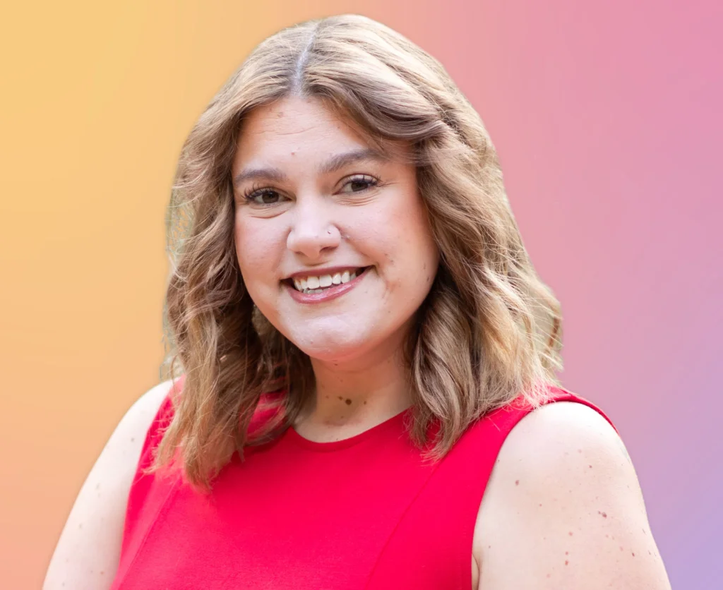 Lindsay Foster, Office Manager